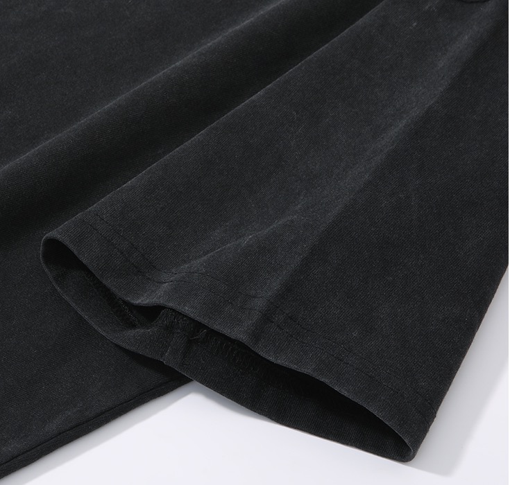 Double-needle sleeve cuff stitching